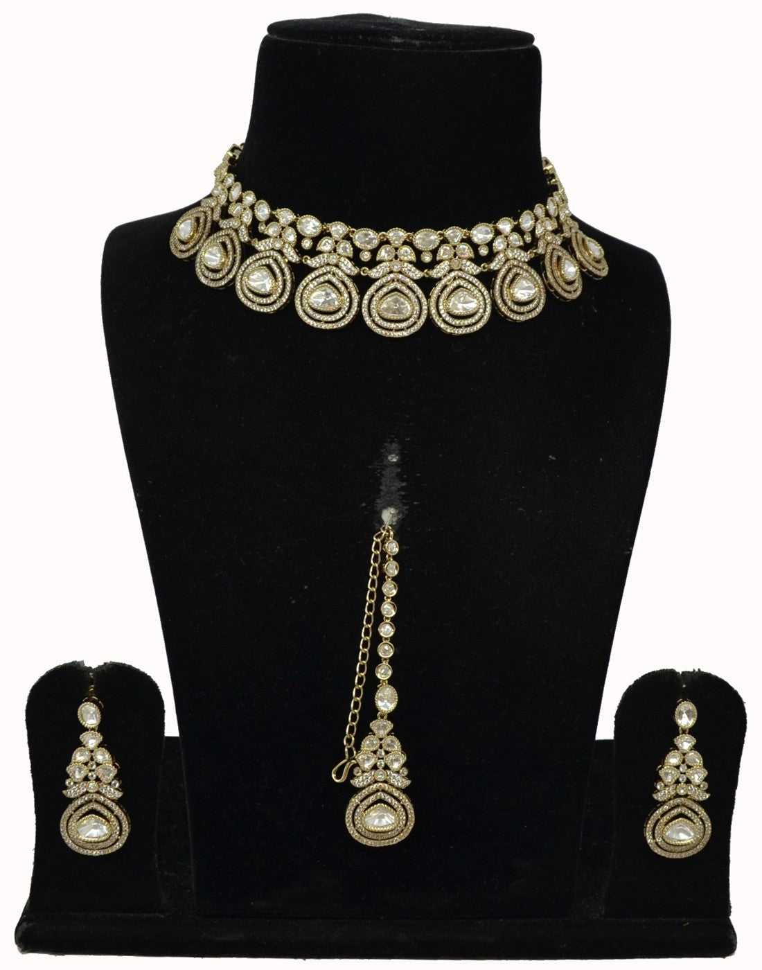 Clear Kundan Pendant Necklace Set