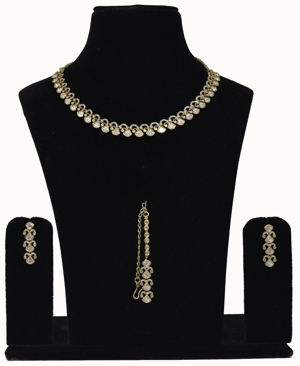 Clear Kundan Heart Line Necklace Set