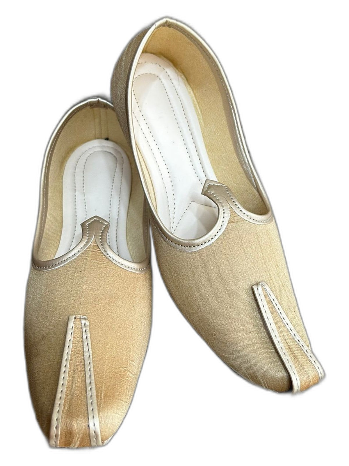 Champagne Gold Sheen Mojari