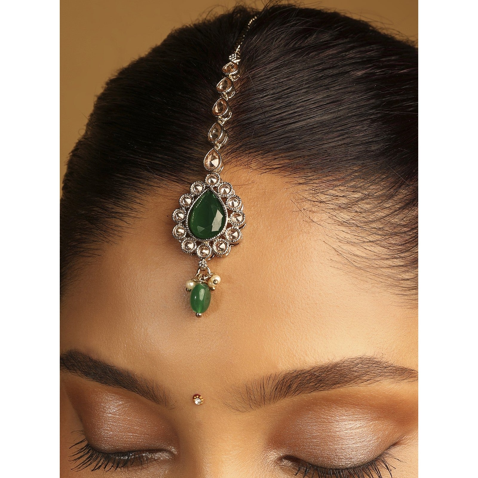Green Kundan Royale Maang Tikka