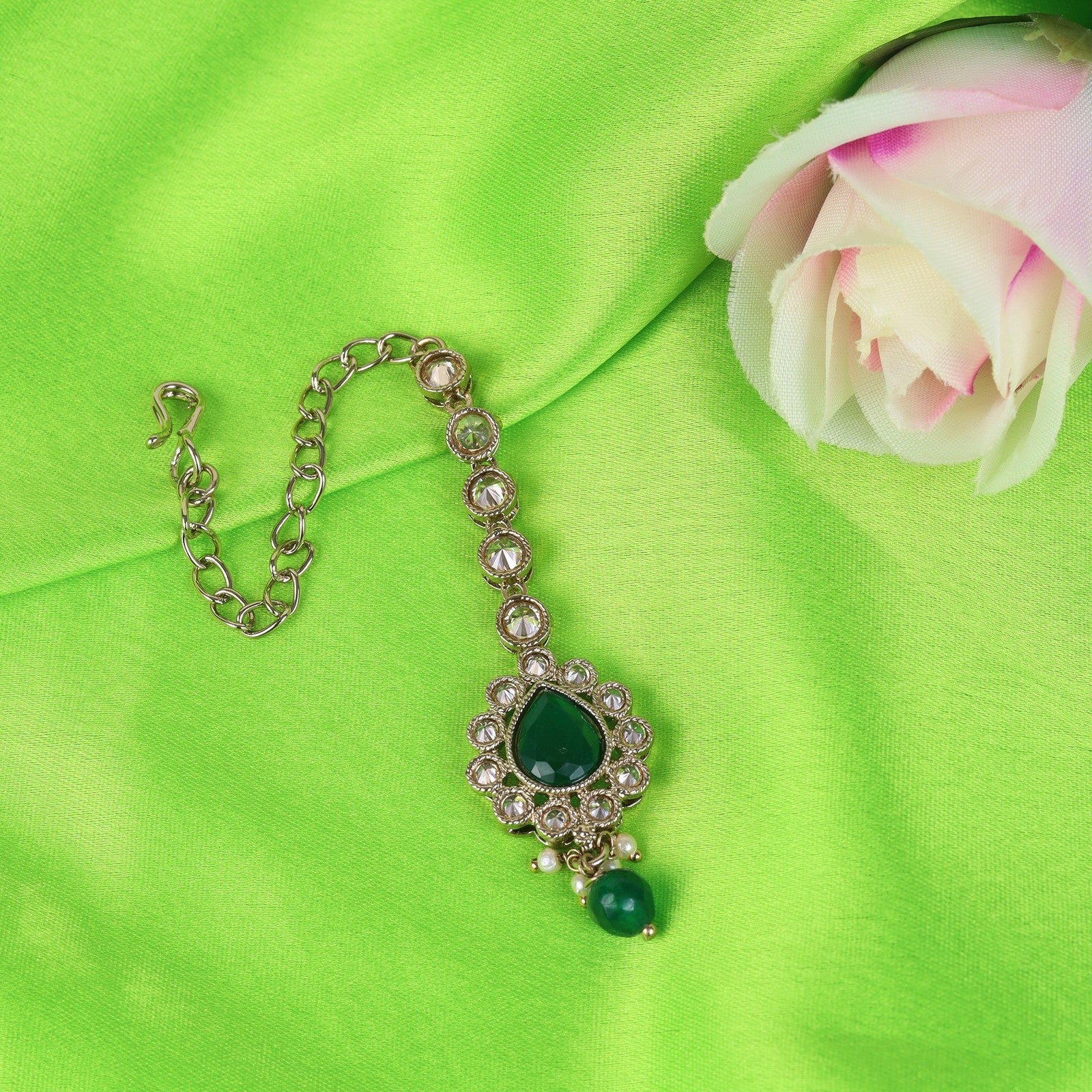 Green Kundan Royale Maang Tikka