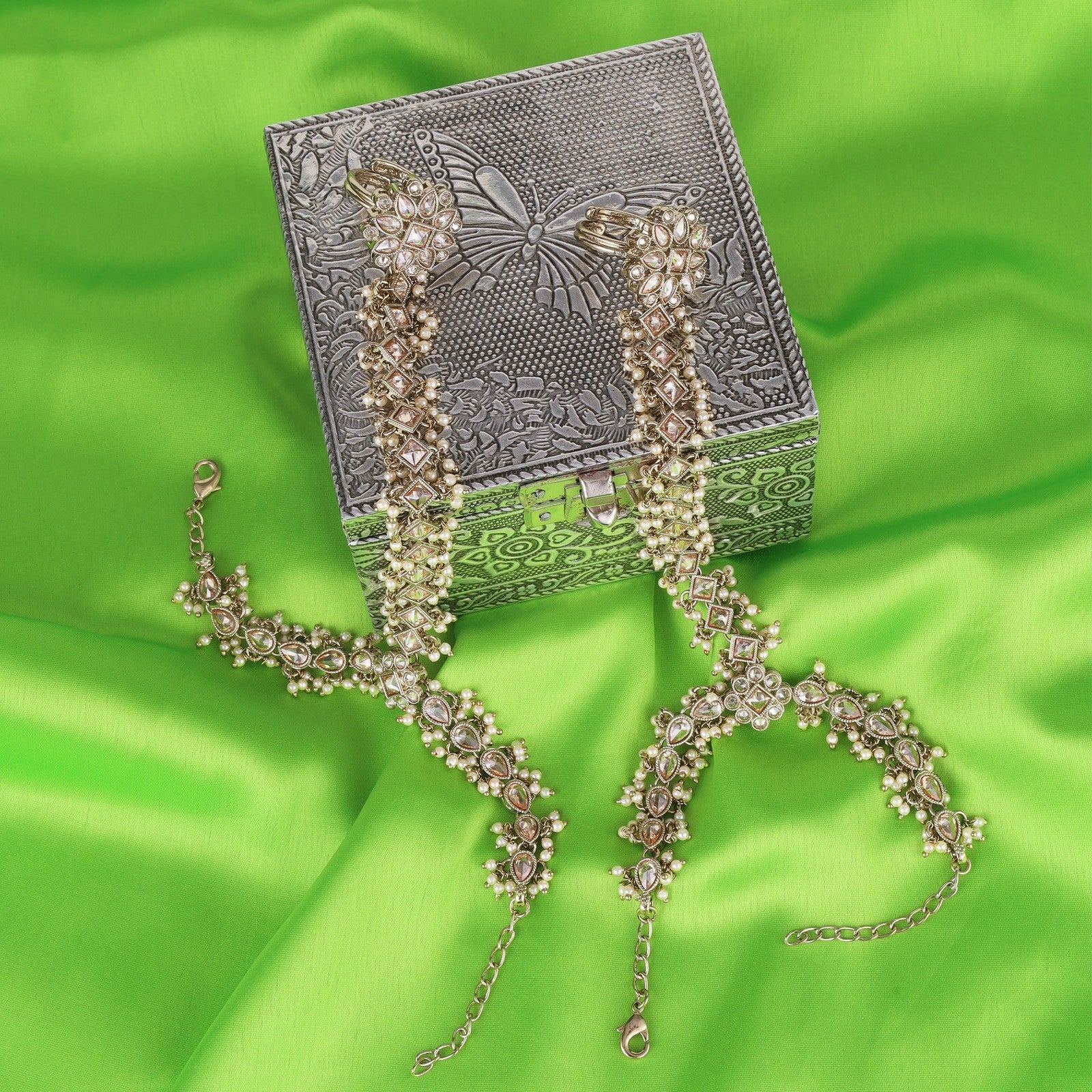 Brown Kundan Zeenat Hathphool