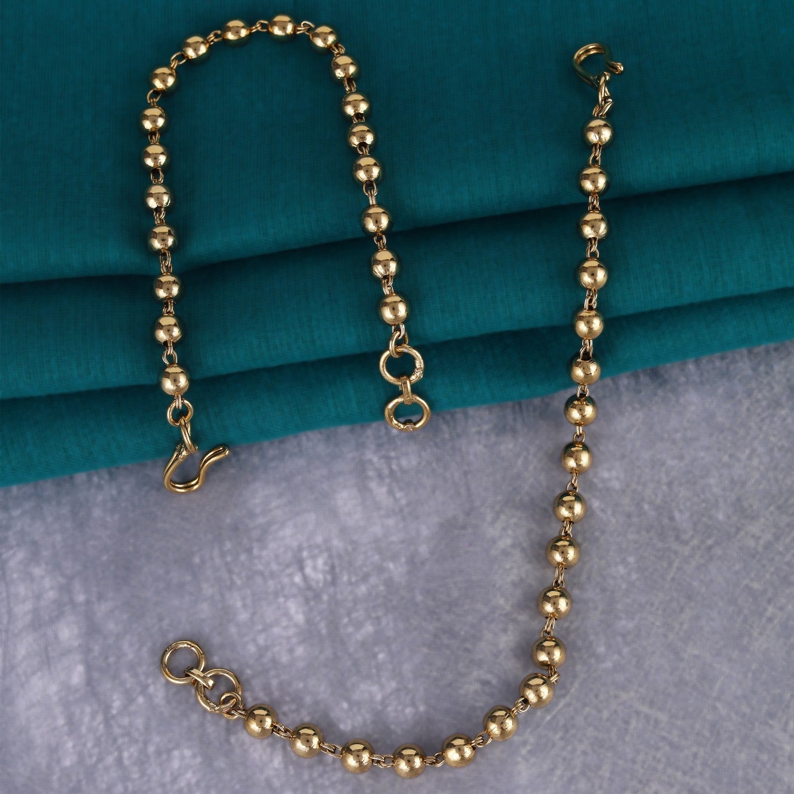 Gold Adaa Ear Chain