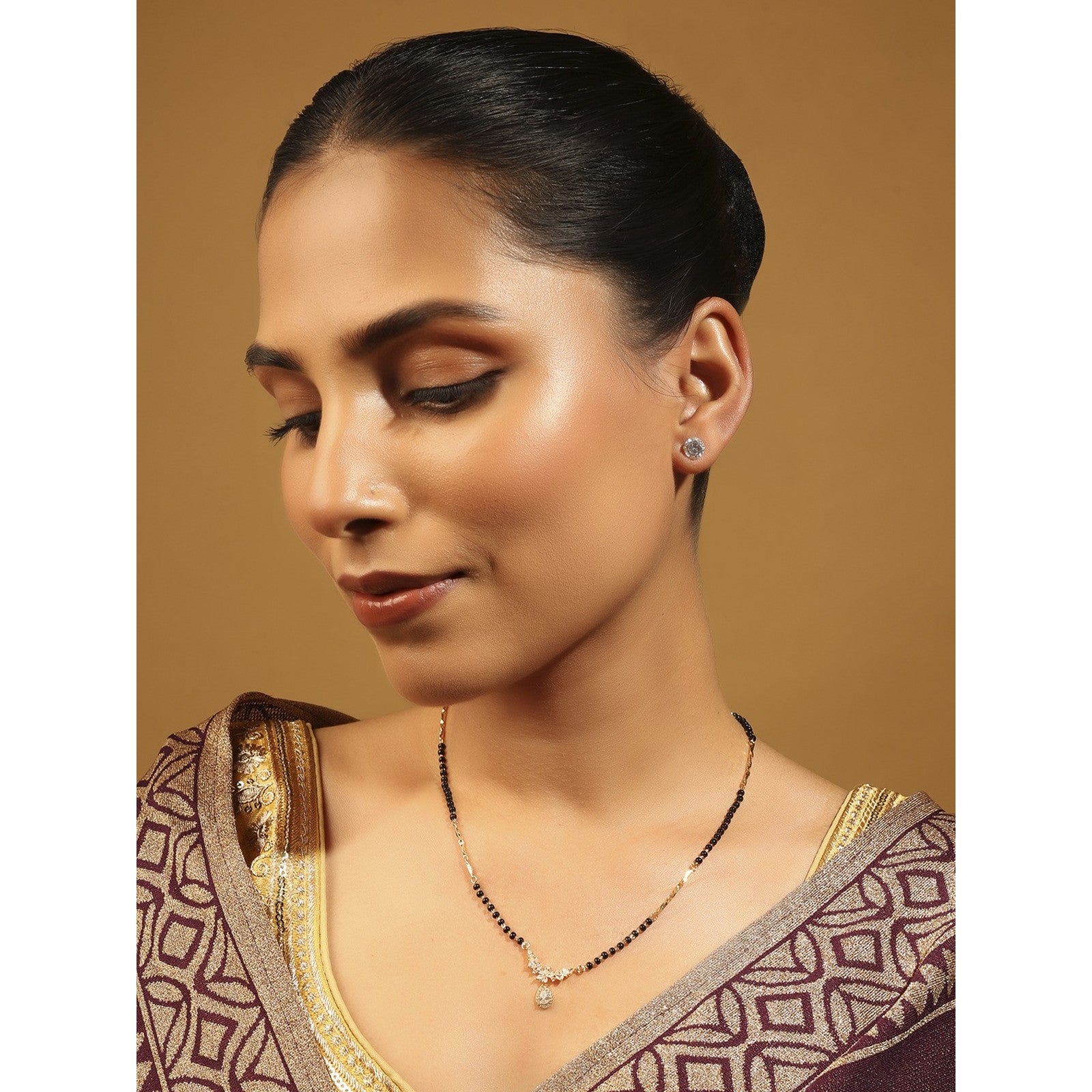 Gold Beaded Noor Mangalsutra