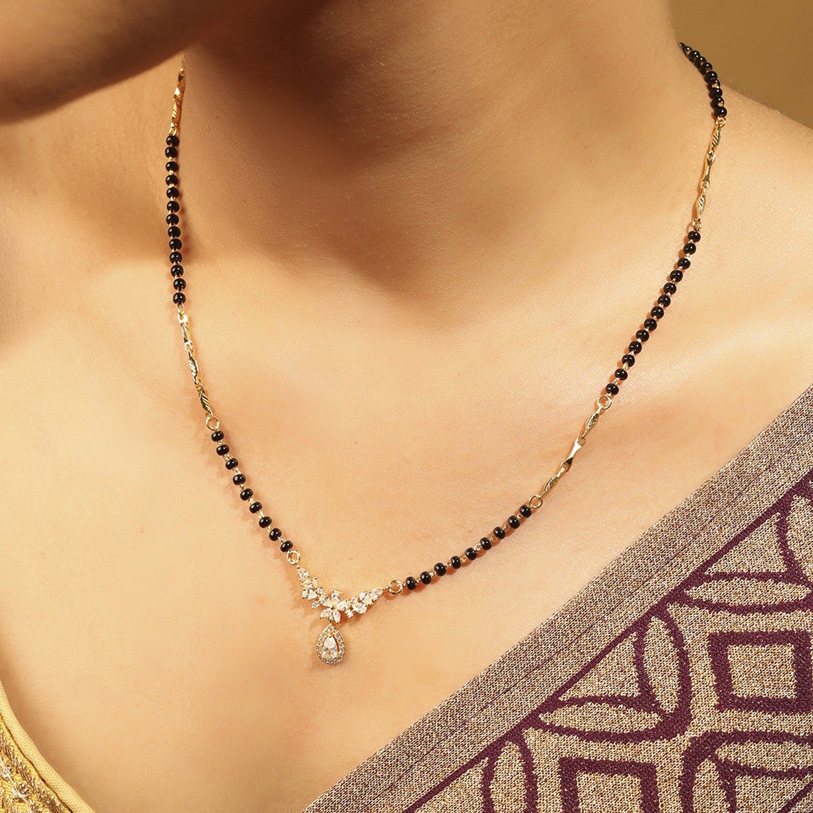 Gold Beaded Noor Mangalsutra