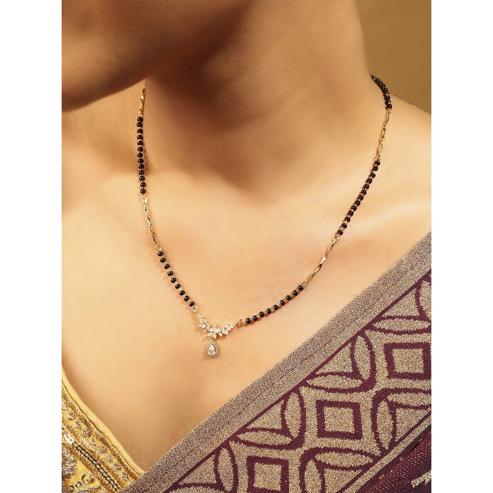 Gold Beaded Noor Mangalsutra