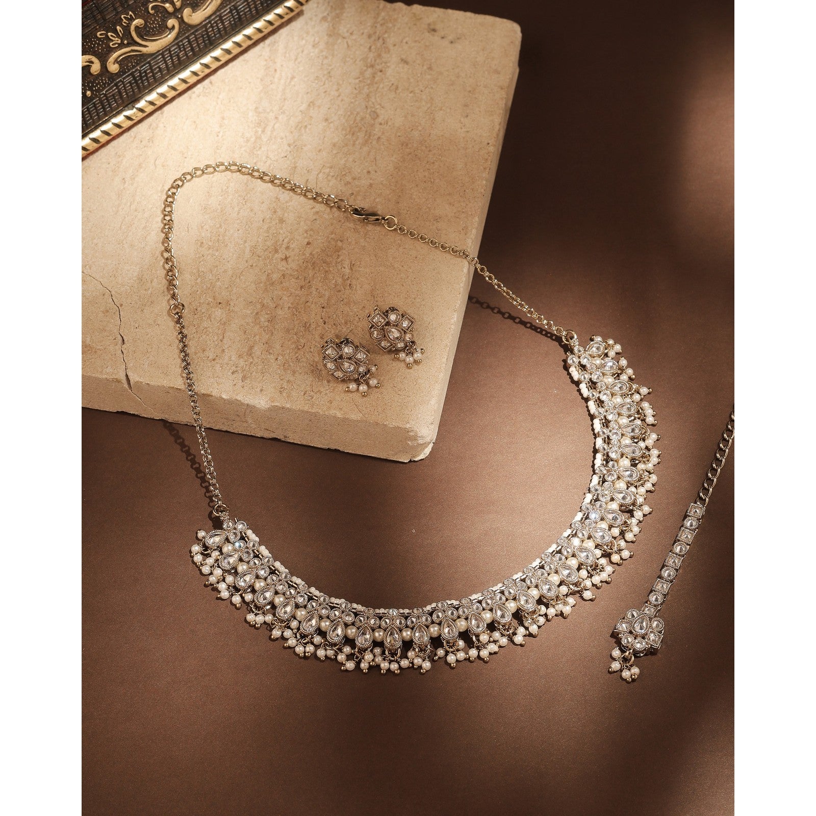 White Kundan Shringar Necklace Set