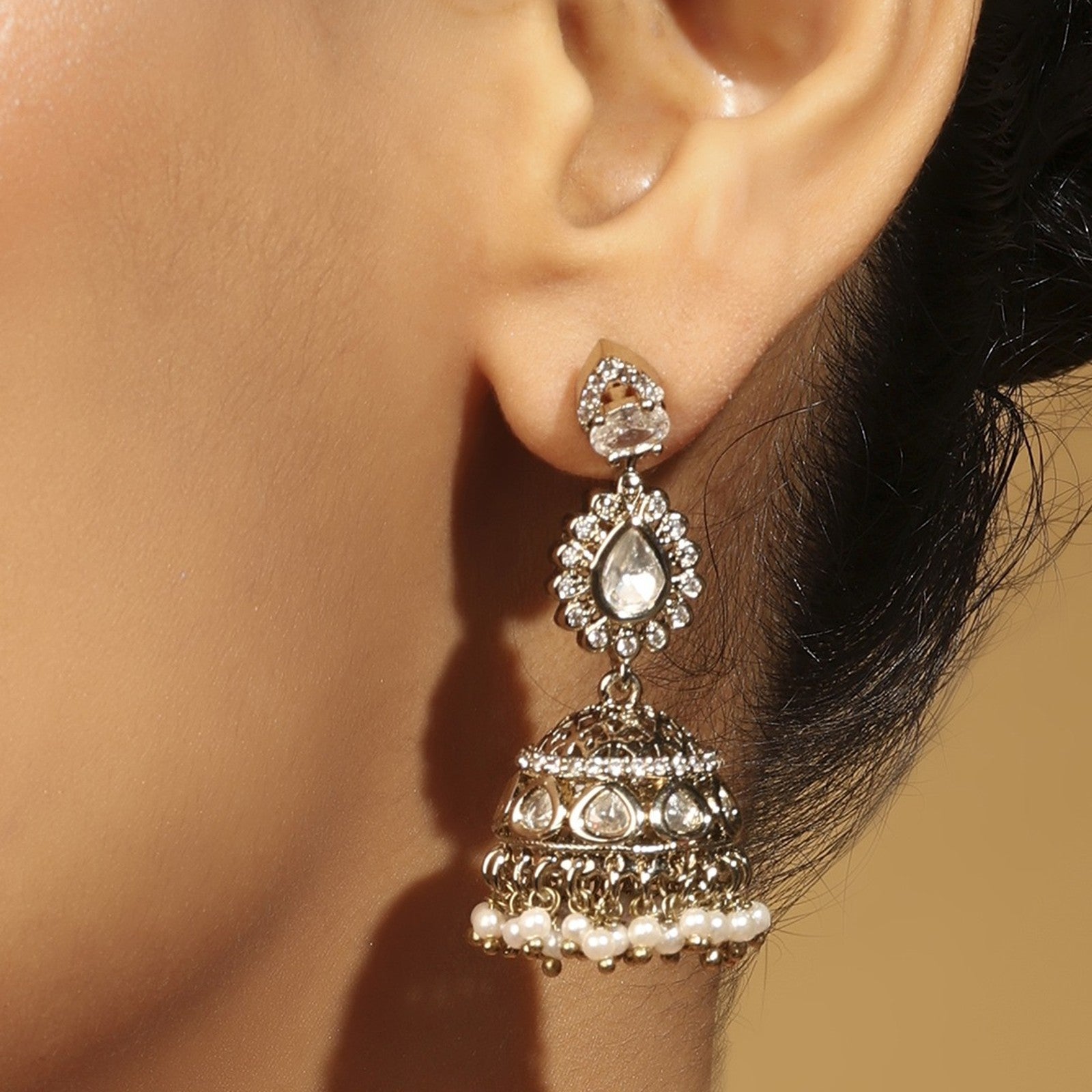 White Kundan Heritage Choker Set