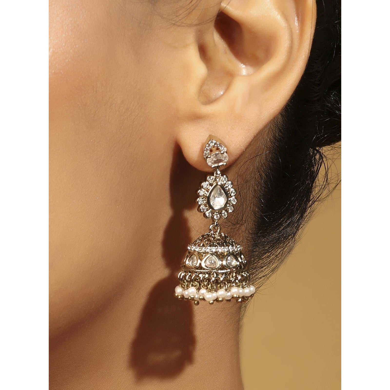 White Kundan Heritage Choker Set