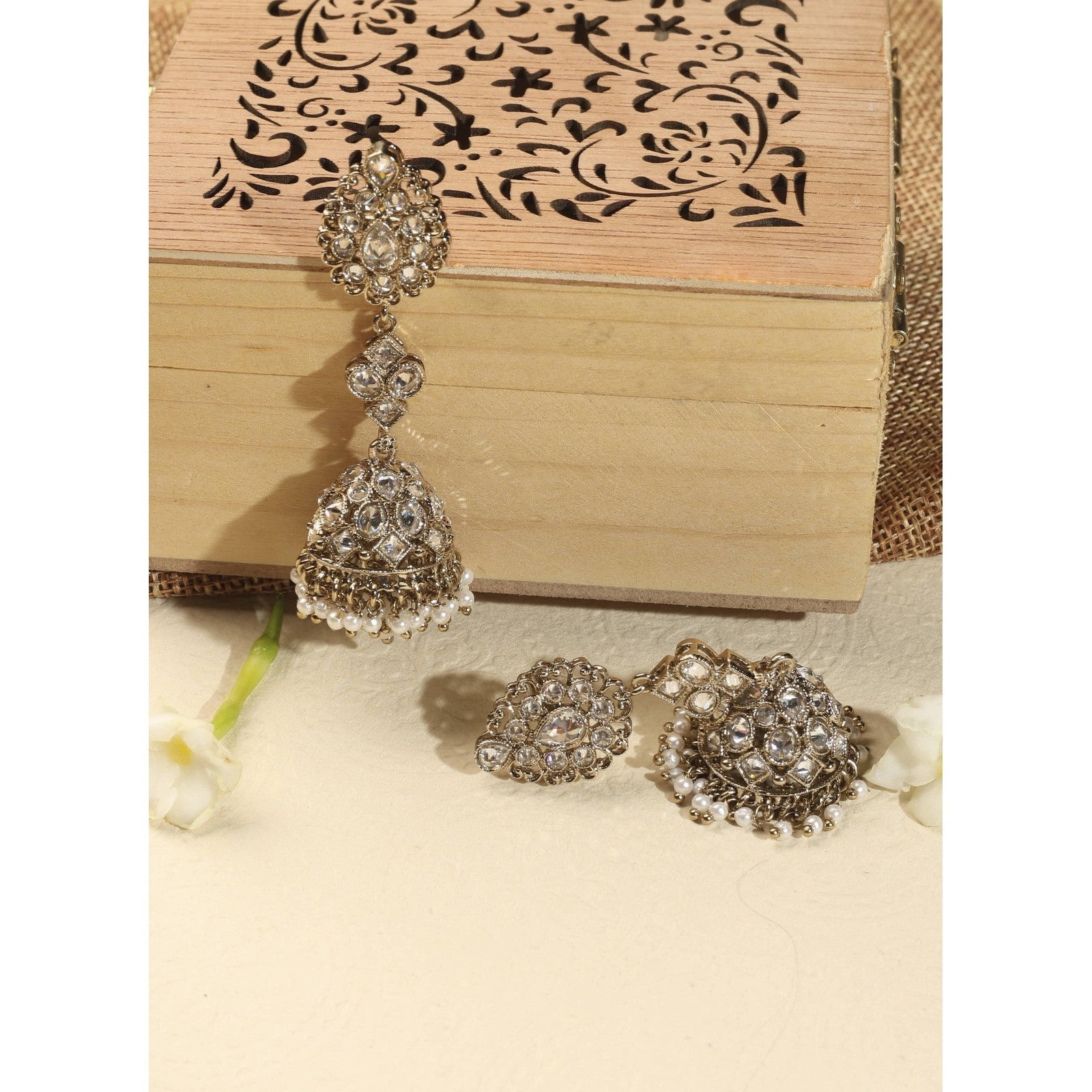 White Kundan Zeenat Jhumki Earrings